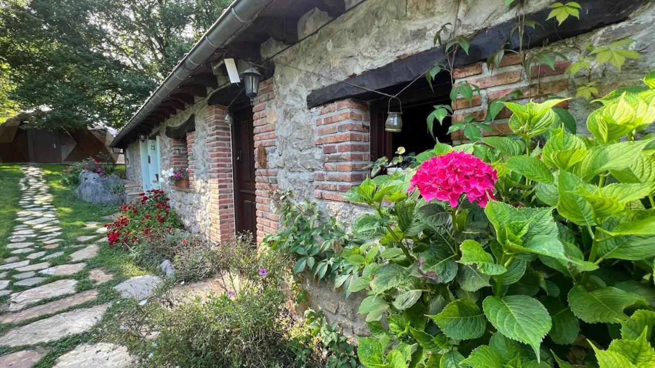 Los Acebos de Pena Cabarga Sobremazas Exterior foto